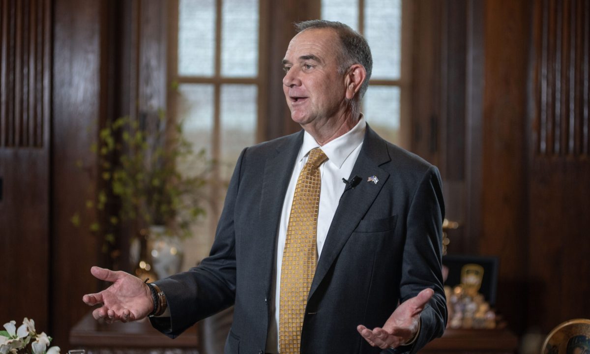 Gov. Mike Kehoe by Tuesday must sign or veto the 16 bills appropriating $50.7 billion for the coming fiscal year. (Annelise Hanshaw/Missouri Independent).